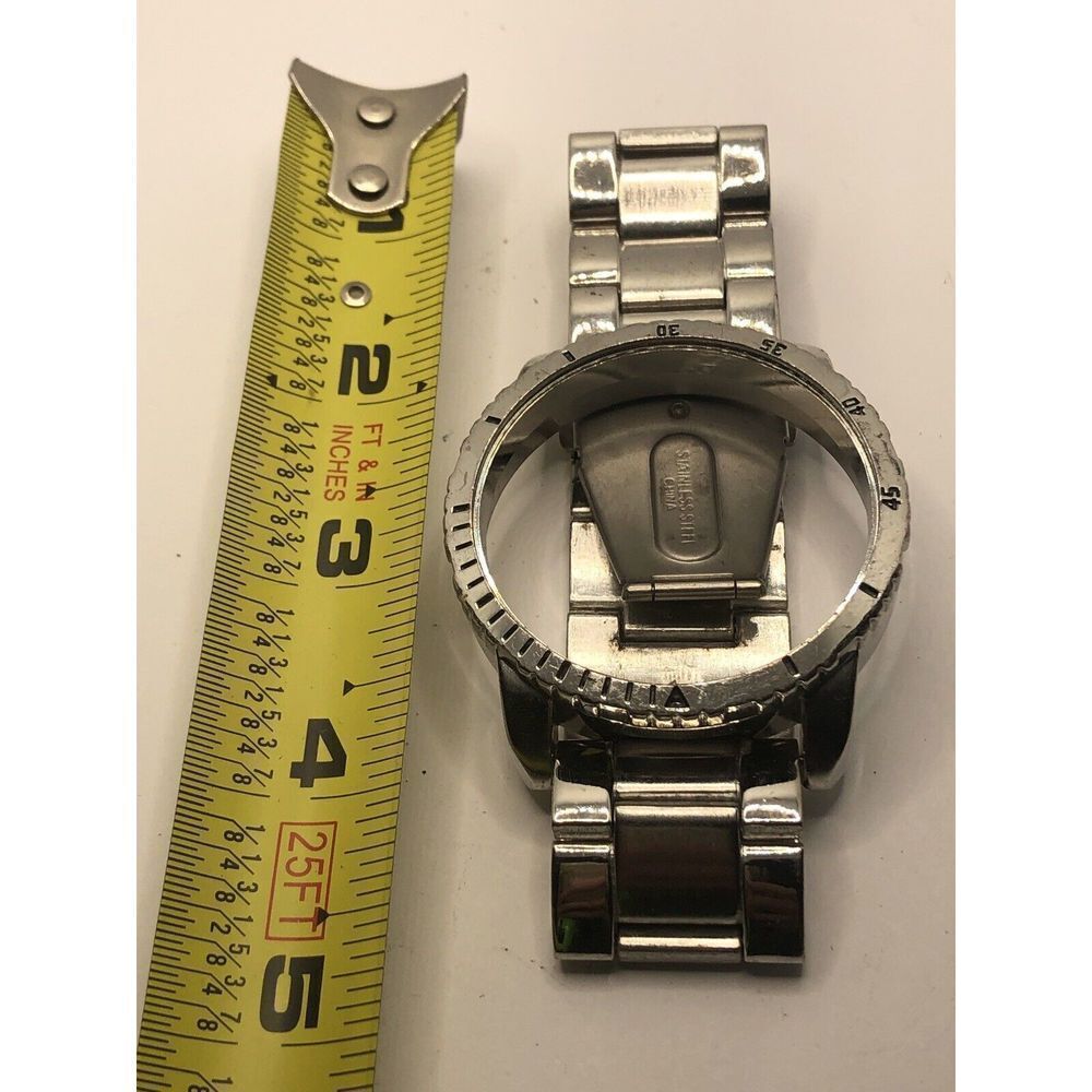 Authentic Fossil Watch Parts Case 52mm Band 24mm clasp No Crystal Links GY273